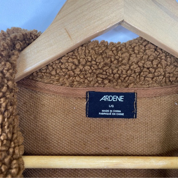 NWOT Ardene Large Teddy Jacket Oversized Coat Longsleeve Brown Fluffy Fuzzy Top - Picture 3 of 3